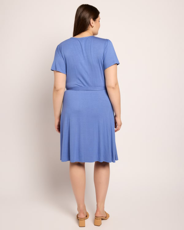 Plus Size Short Sleeve V Neck Wrap Midi Kleid Dress