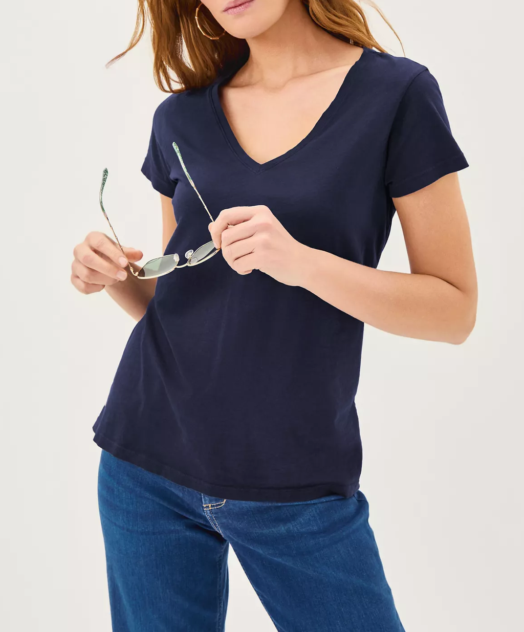 Women’s V Neck Straight Fit Short Sleeve Pullover Tee