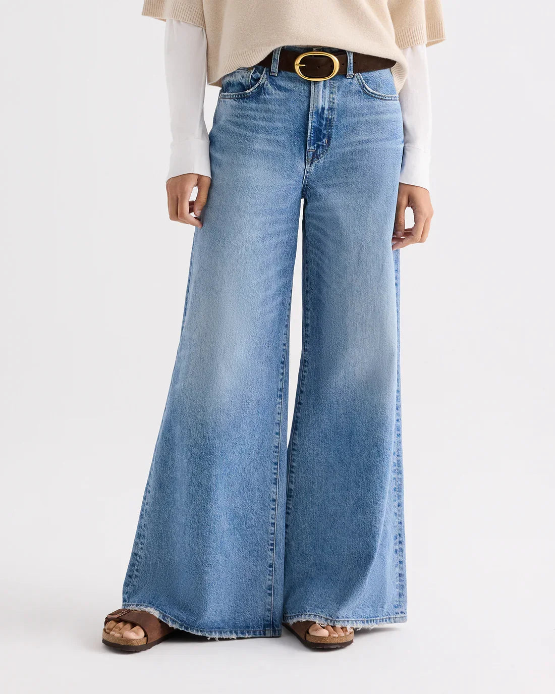 Vintage Wash Mid Rise Relaxed Hip Wide Leg Five Pocket Denim Jeans